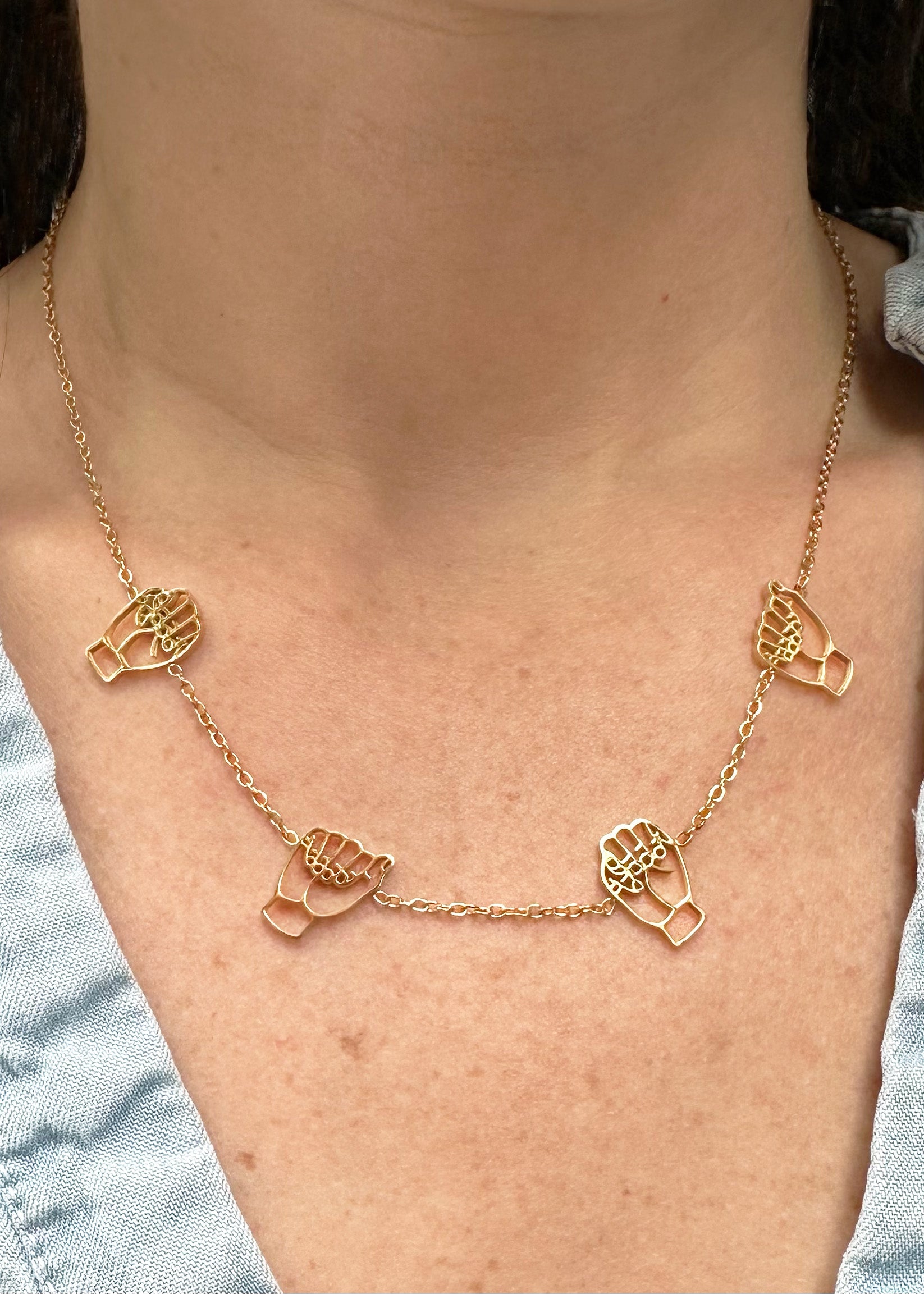 MAMA Fingerspelling Necklace