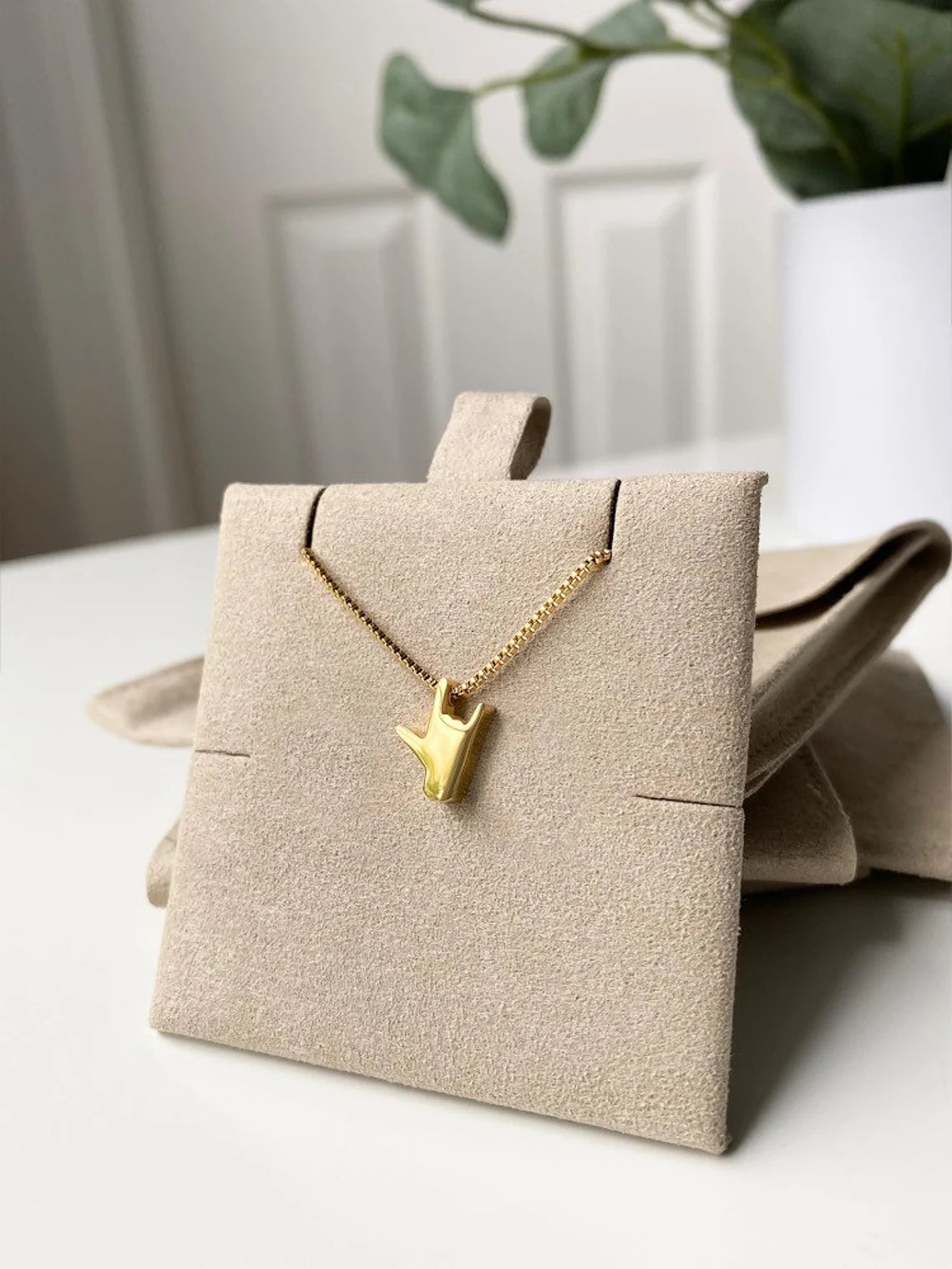 Solid ILY Necklace